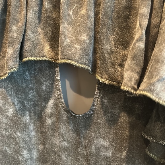 NWT, Chaser, Women’s, Ruffle Cami with keyhole front and back - Picture 3 of 7